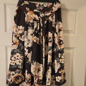Haute Monde Floral A-Line Skirt - Black and Cream